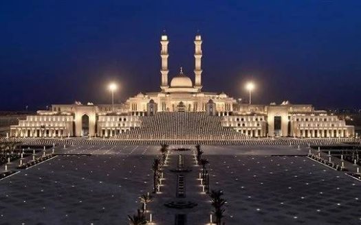 مسجد مصر الكبير بالعاصمة الادارية