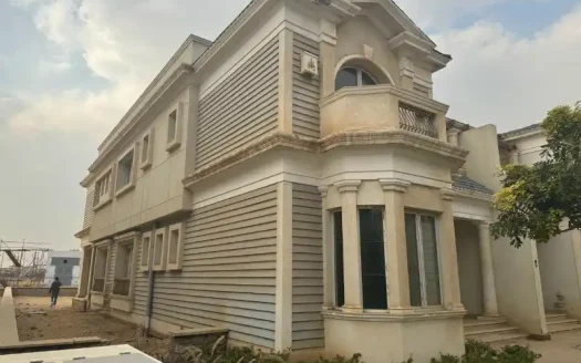 MV Hyde Park New cairo