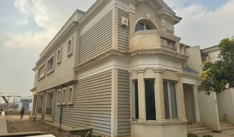 MV Hyde Park New cairo
