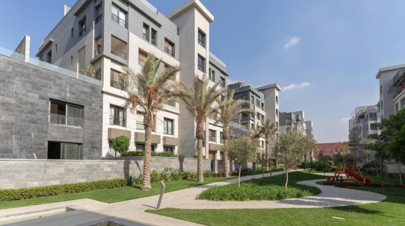 Trio Gardens New Cairo Compound