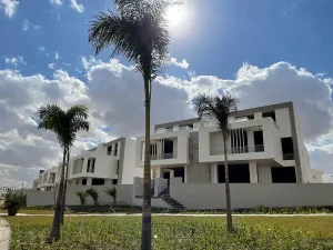 جولز ستاند الون فيلا