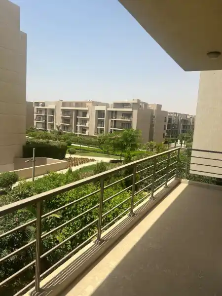 Fifth Square 4 bedrooms