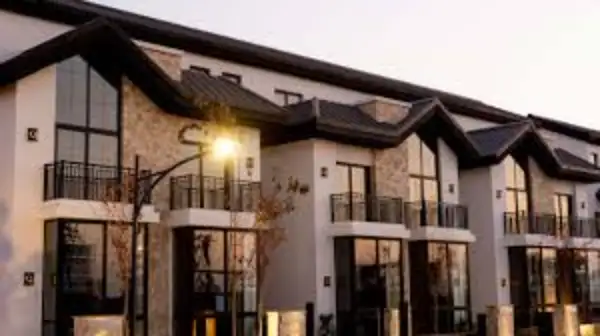 ذا مارك جاردنز فيلا مميزة